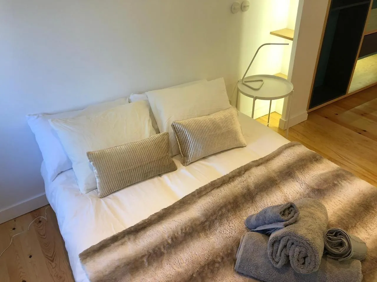 Ultra Chic Santa Catarina Apartment Lisbon 0*,  Portugal